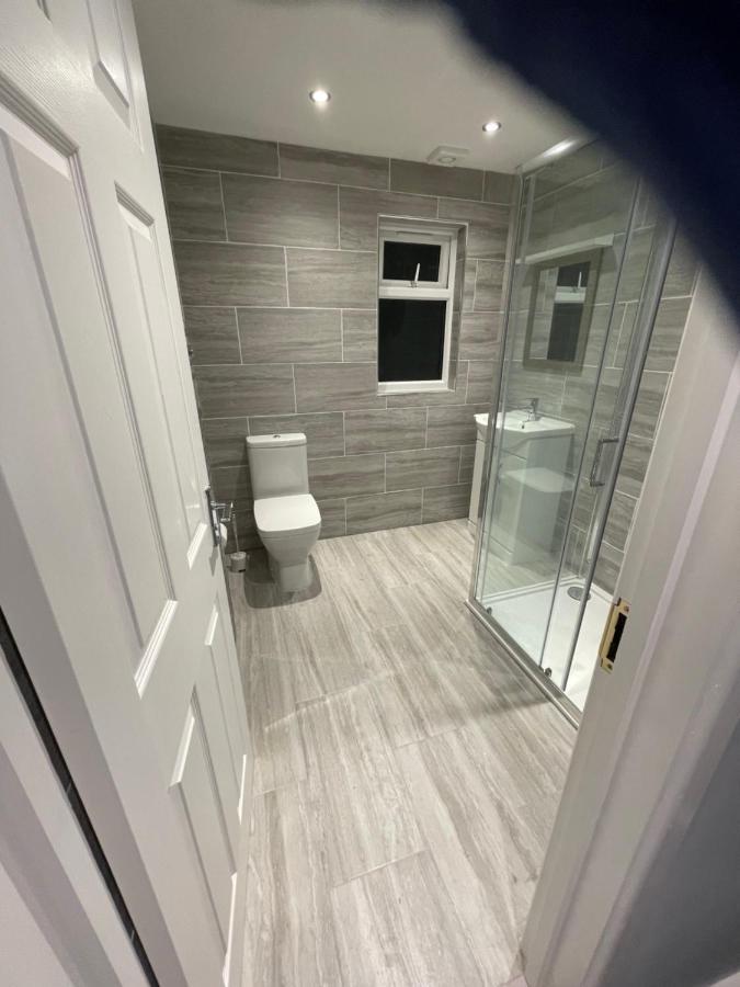 Vale Nky Apartment Rooms Лондон Экстерьер фото