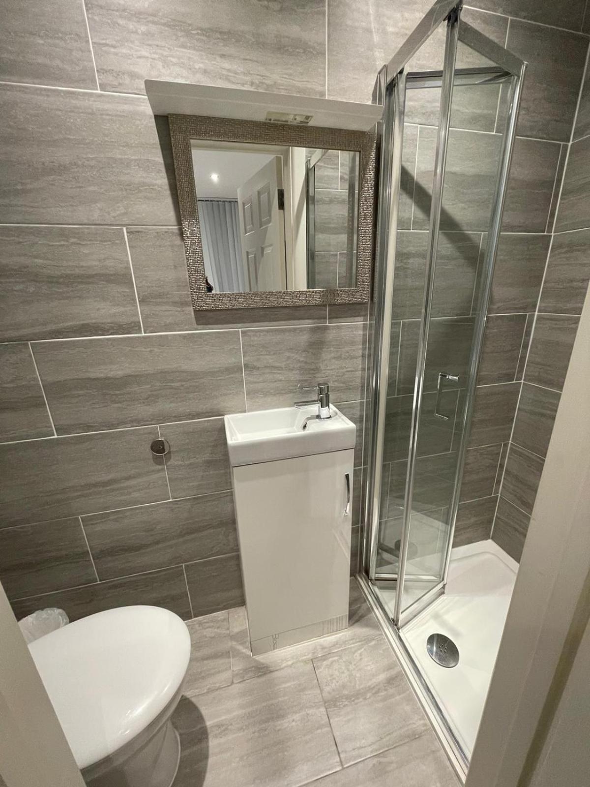 Vale Nky Apartment Rooms Лондон Экстерьер фото