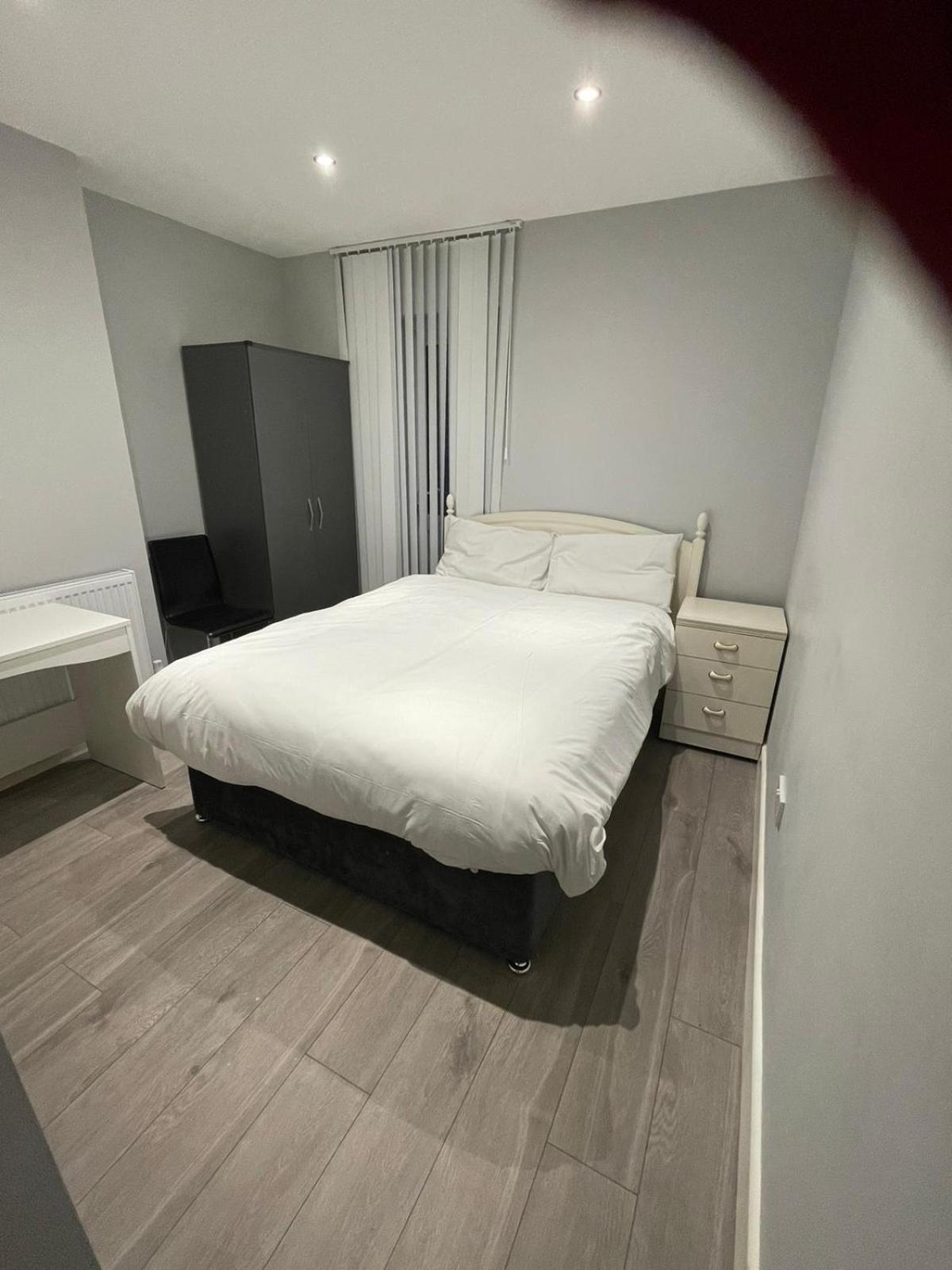 Vale Nky Apartment Rooms Лондон Экстерьер фото